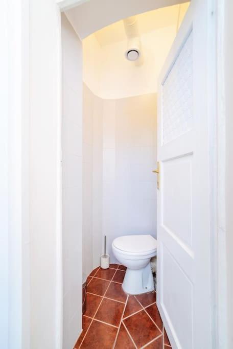 Scadarlija Vintage Old Town Renovated Appartement Belgrado Buitenkant foto